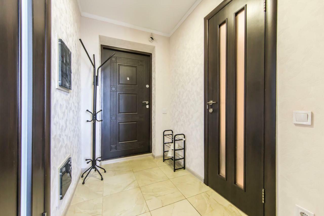 Super View, Luxury Apartment Near Chernihiv Metro. Kiew Exterior foto